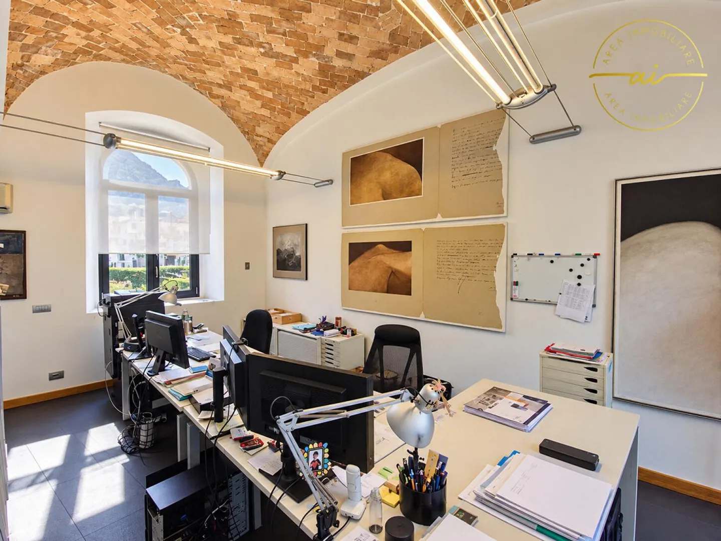 Elegant Office in Melano - Photo 7 of 13