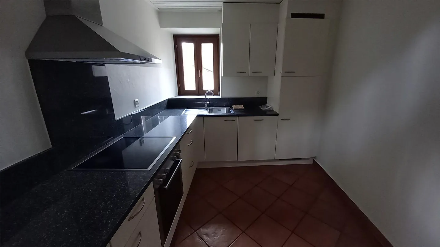 3 1/2 room apartment with garden - Photo 4 of 13