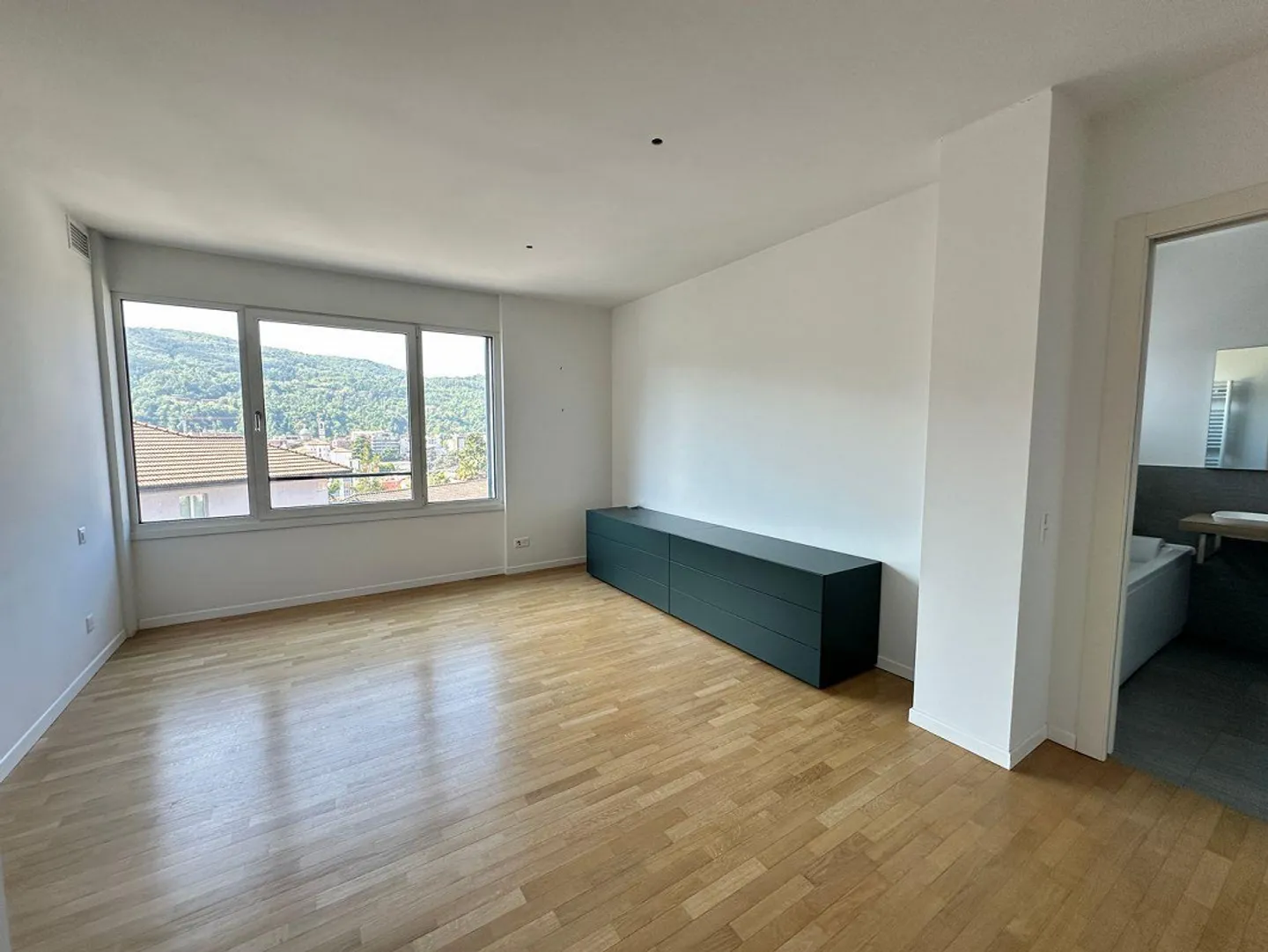 Luxuswohnung mit Grosser Terrasse - Foto 12 von 15