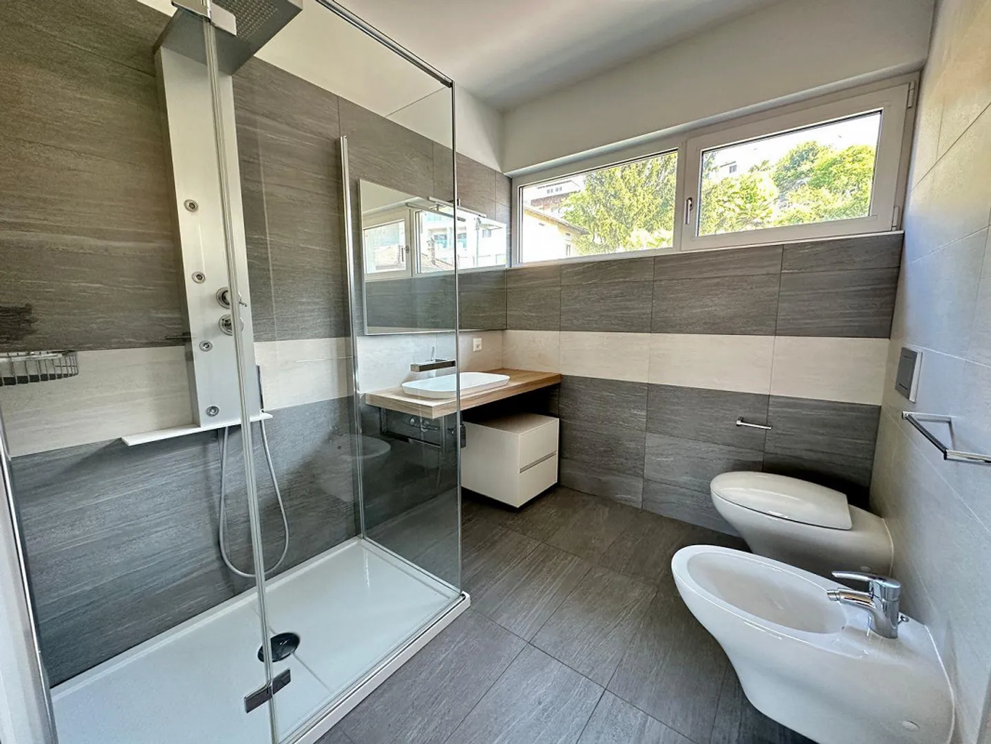 Luxuswohnung mit Grosser Terrasse - Foto 6 von 15