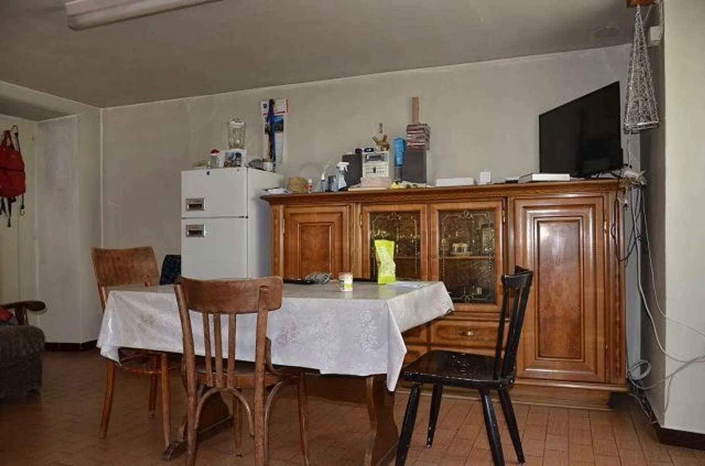 Chalet Charmant en Emplacement Ensoleillé - Photo 4 sur 26