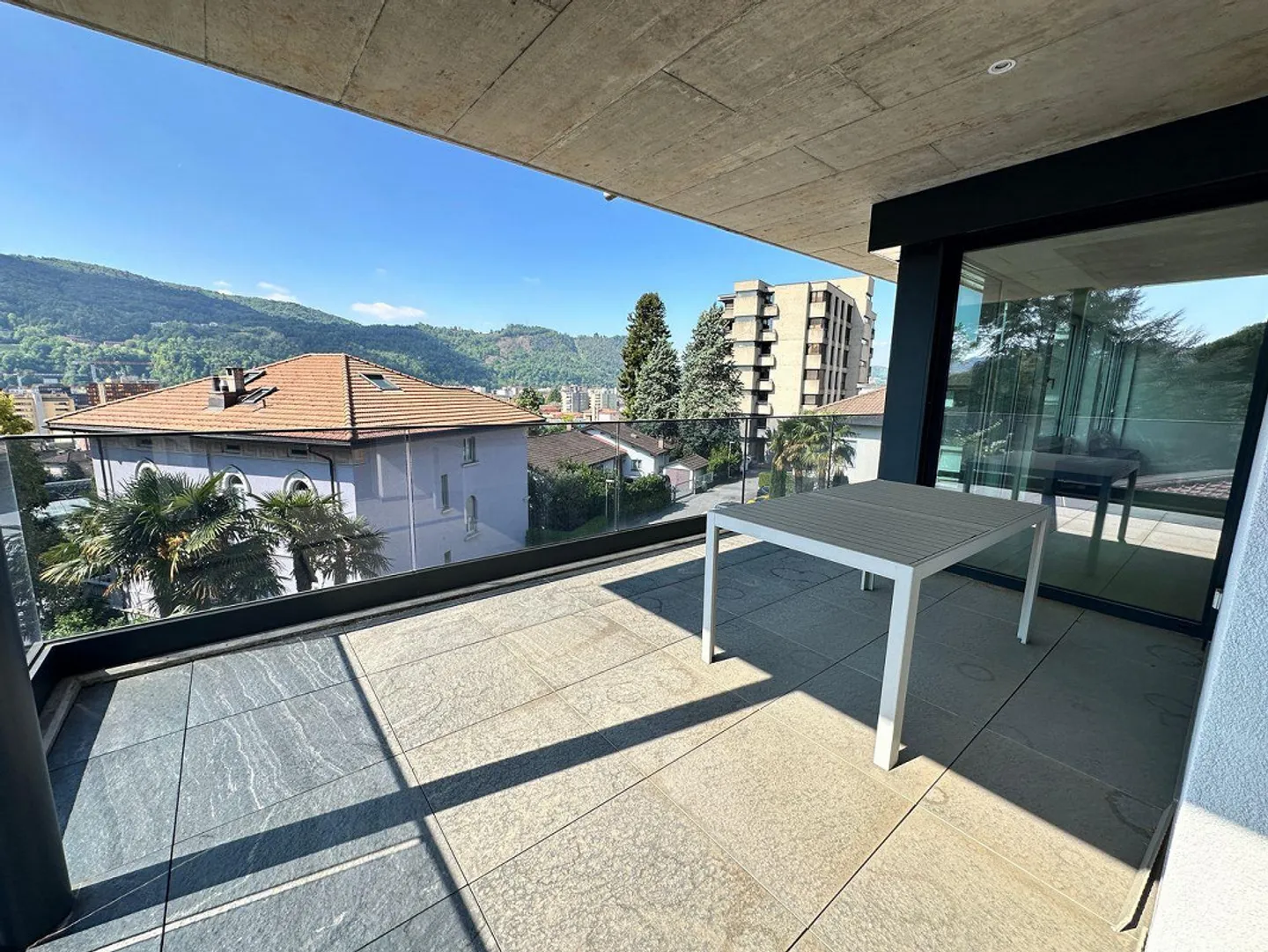 Luxuswohnung mit Grosser Terrasse - Foto 9 von 15