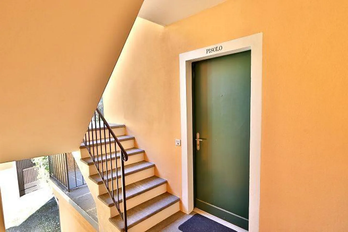 Appartamento in affitto - Foto 8 di 10