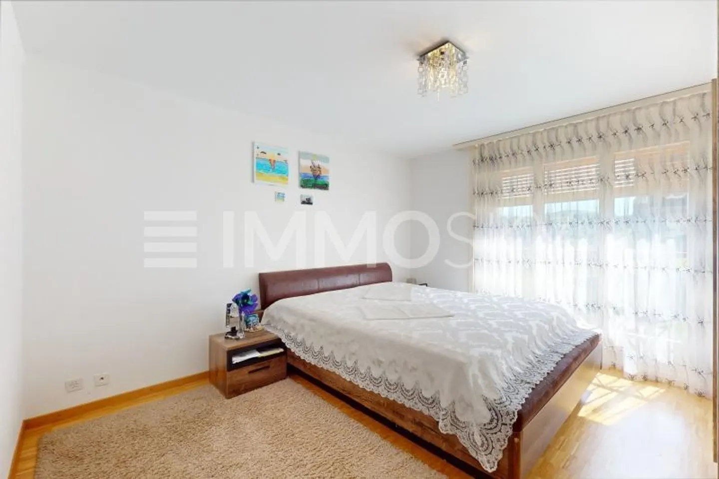 At the gates of Fribourg: 113 m² renovated with charm and comfort - Photo 4 of 5