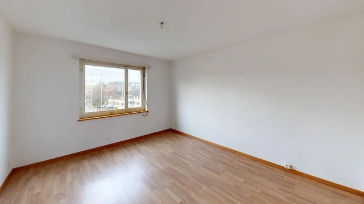 Helle 4-Zimmer-Wohnung zur Zwischennutzung in Zürich-Oerlikon (befristet bis 31.03.2027) - Foto 6 von 7