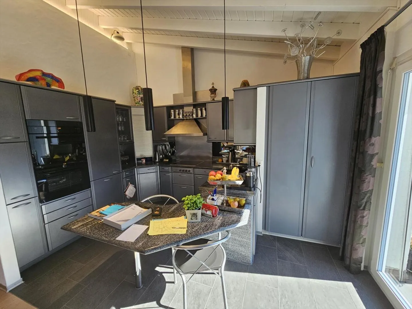 Villa adiacente con 5,5 stanze a Sion - Foto 4 di 13