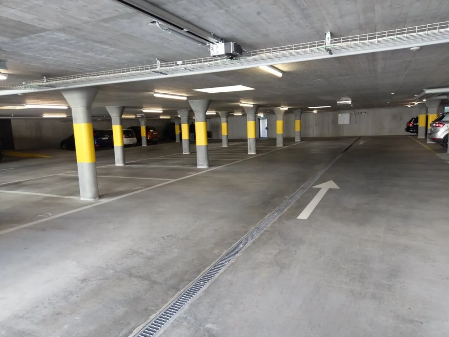 Einstellplatz zu Vermieten - Foto 1 von 2