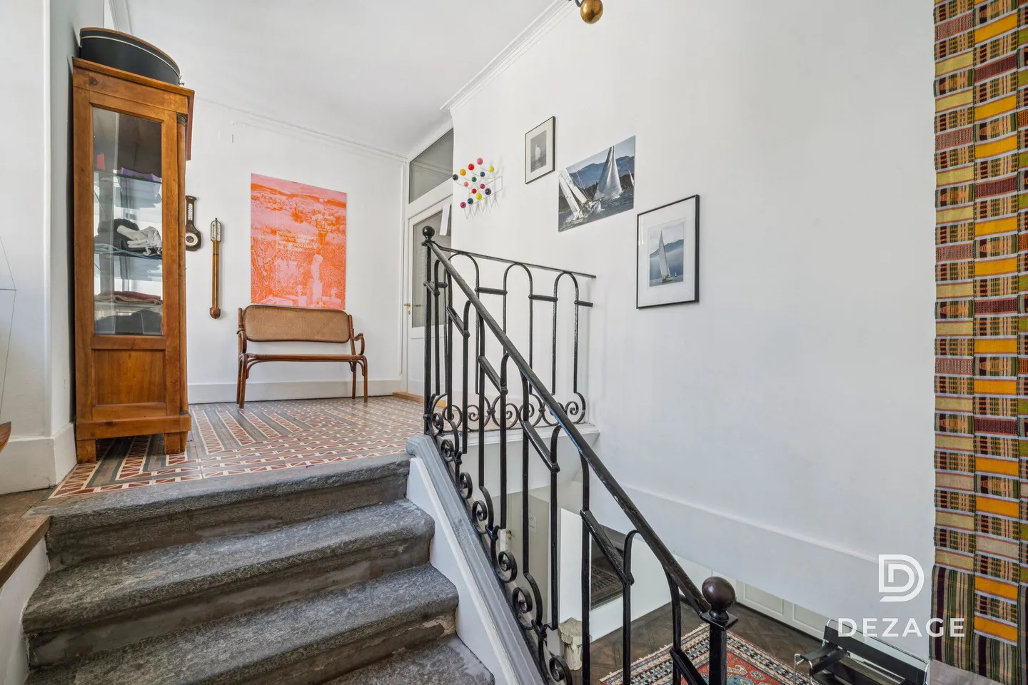 Sumptuous mansion in Orbe with two apartments, with city garden and absolute calm - Photo 8 of 13
