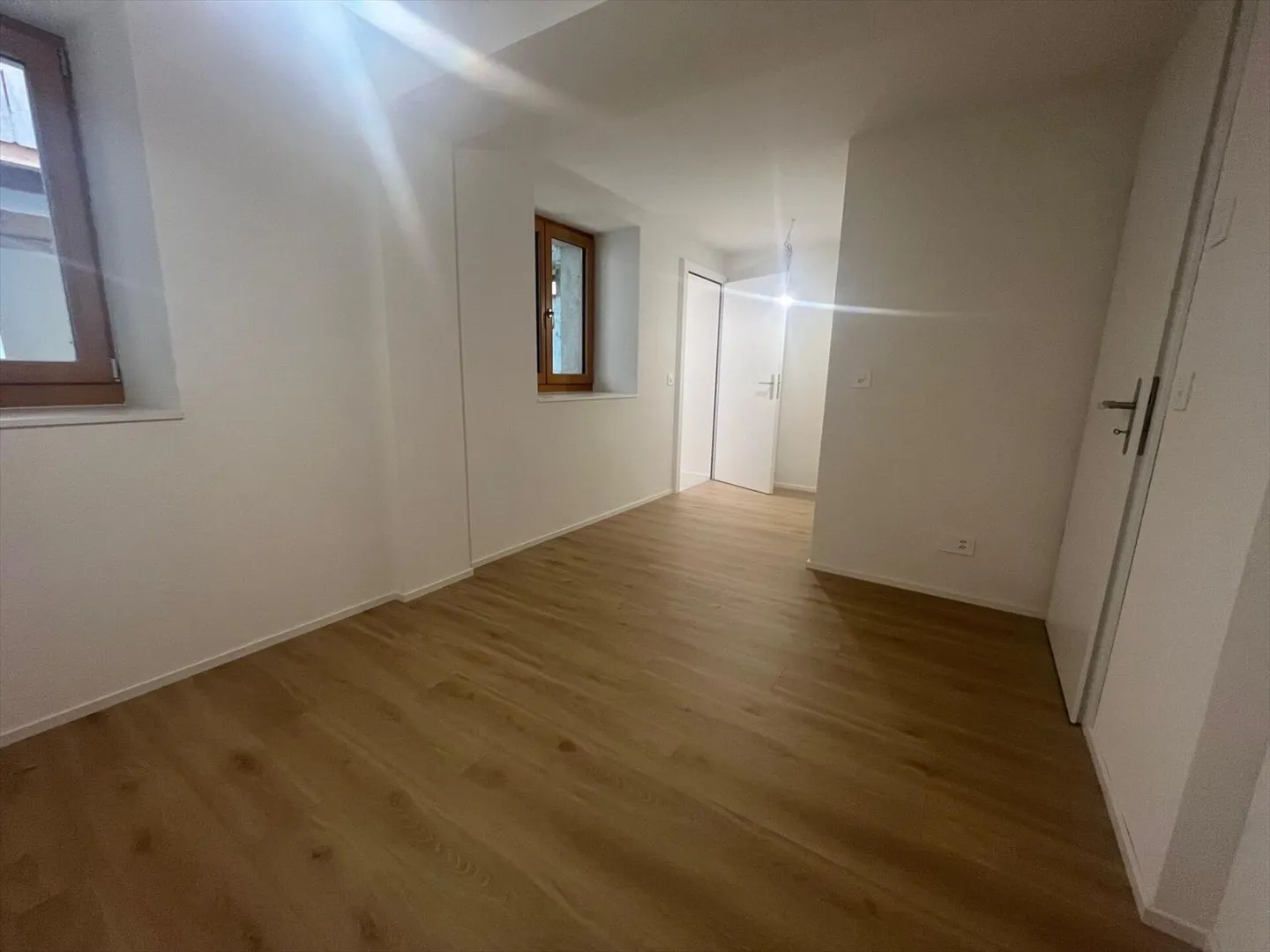 Magnificent 2.5-room new apartment - Photo 3 of 9
