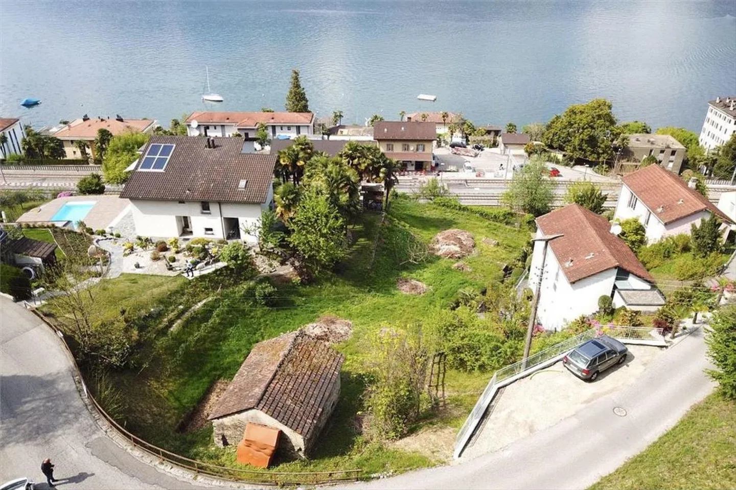 Gambarogno - terreno edificabile | Gambarogno - Erschwingliches Baugrundstück - Foto 1 von 13