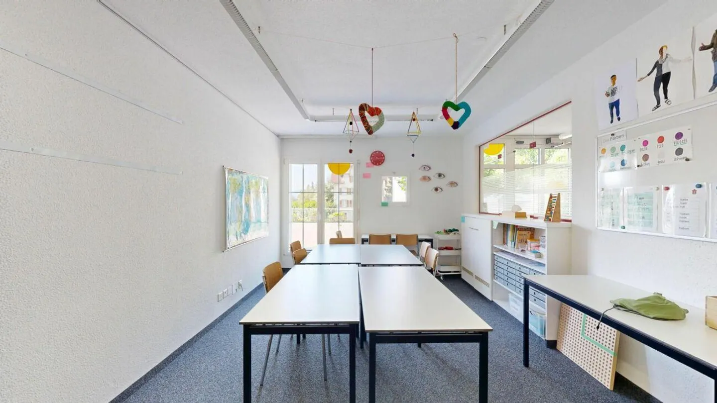 Practical Office Spaces Near the Train Station in Altstätten - Photo 7 of 11