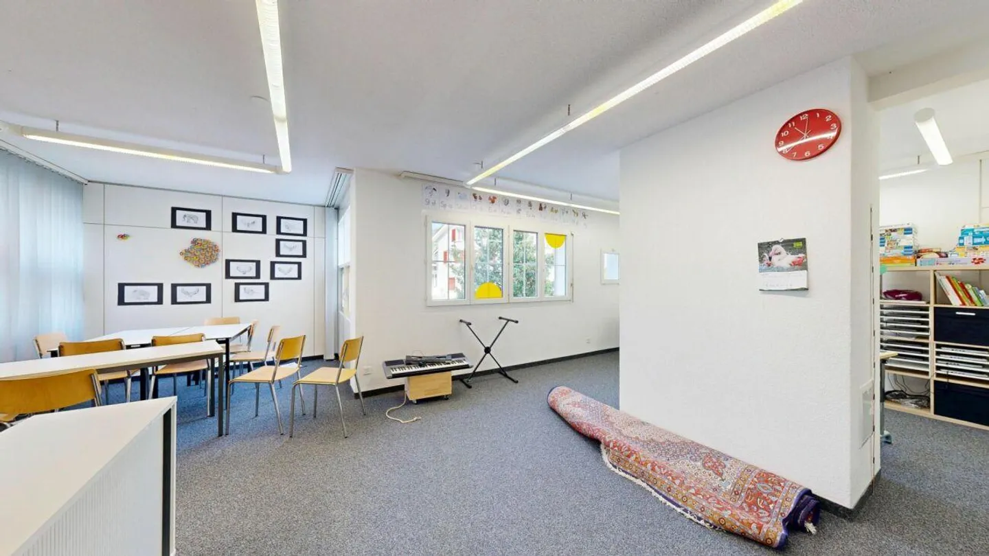 Practical Office Spaces Near the Train Station in Altstätten - Photo 8 of 11