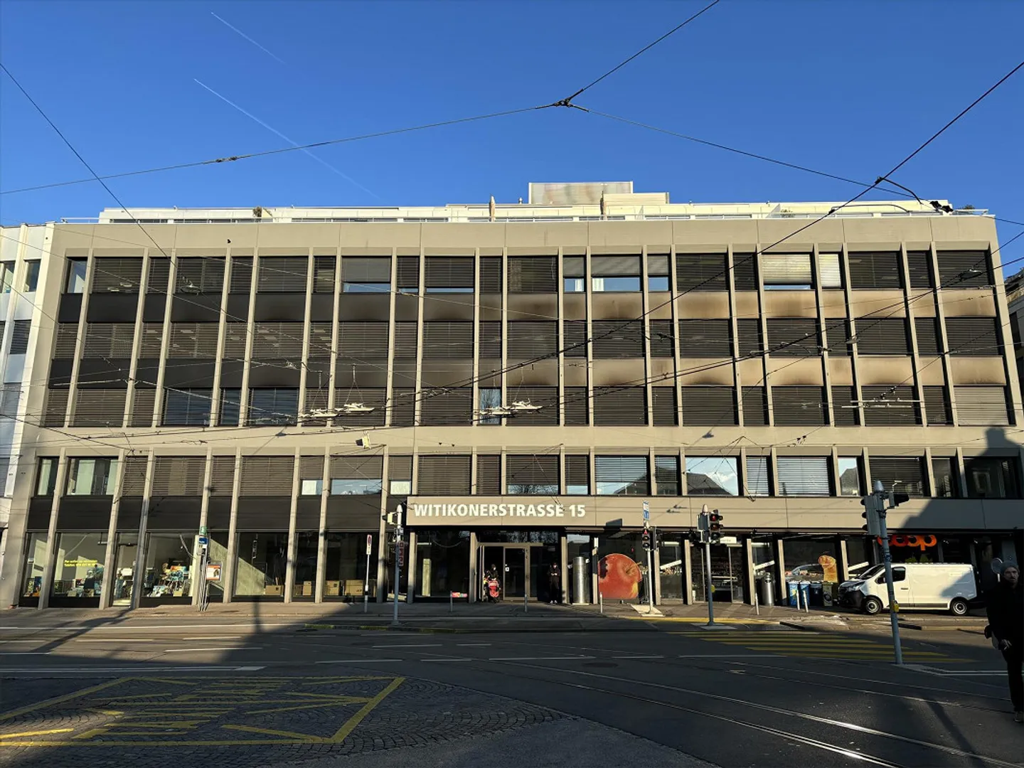 Geräumige Gewerbefläche in Zürich - Foto 1 von 3