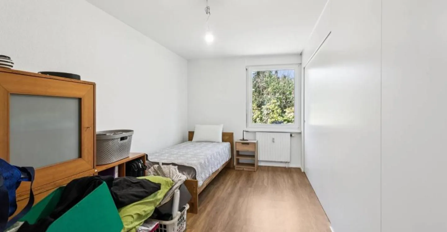 Magnificent renovated 4.5-room apartment - Photo 7 of 12