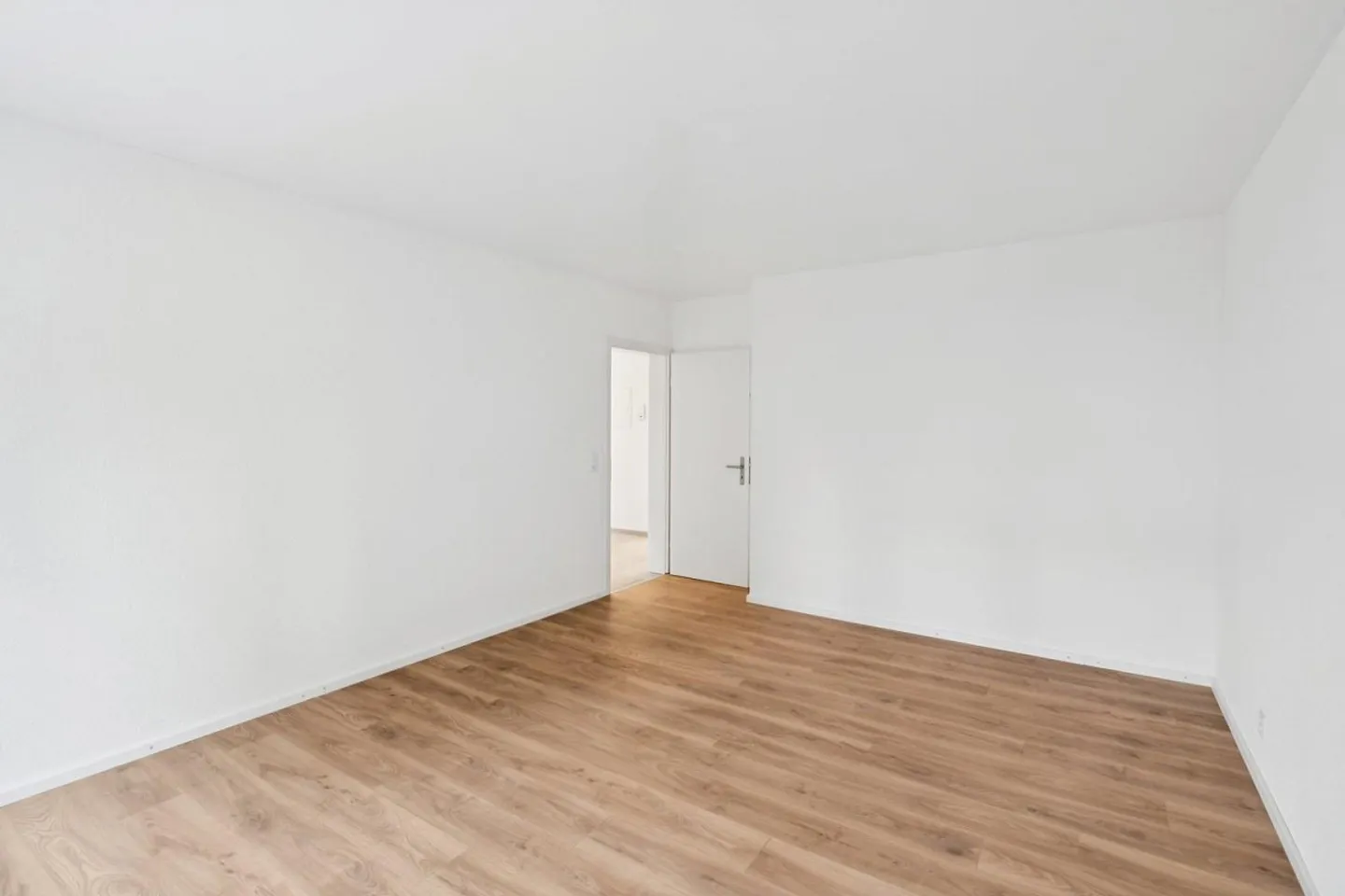 Charmante Wohnung mit Garten - Foto 4 von 9