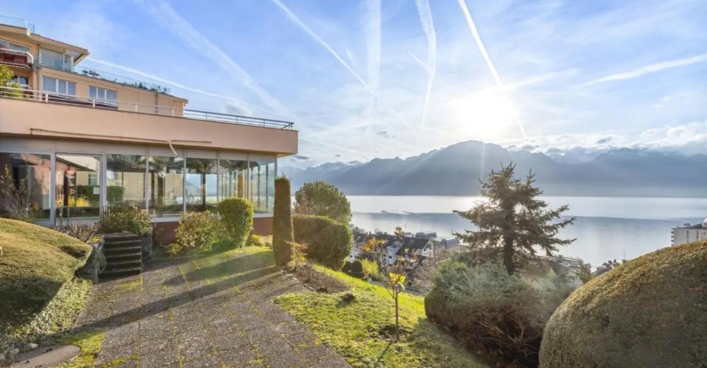 Appartement à rénover avec vue sur le lac - Photo 12 sur 12