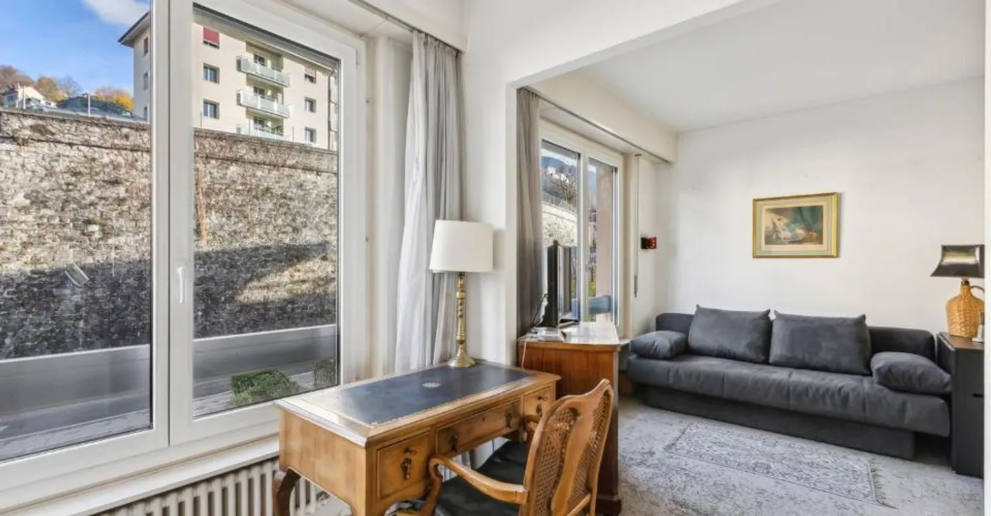 Appartement à rénover avec vue sur le lac - Photo 7 sur 12