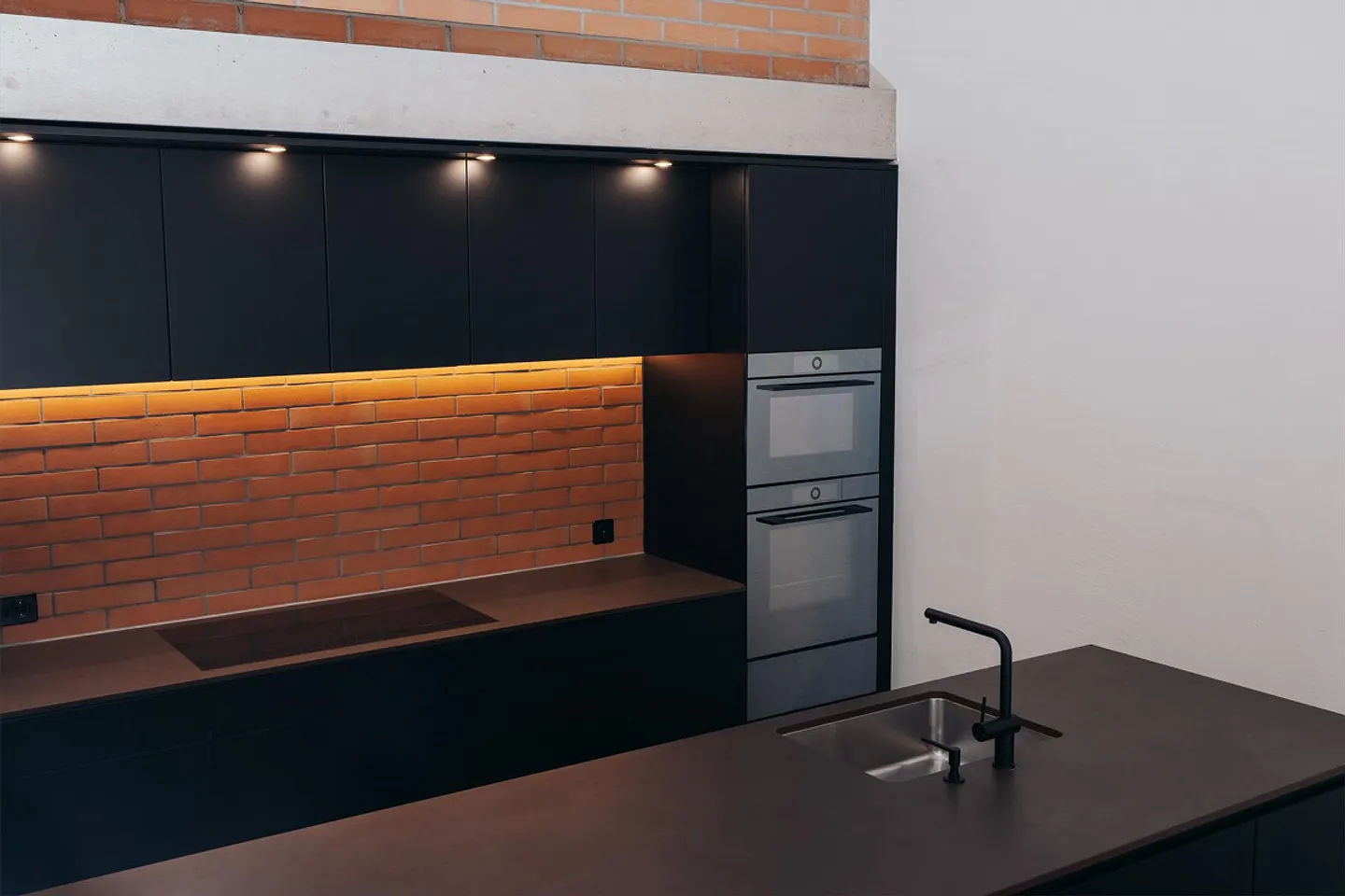 Loft premium esclusivo di 3,5 stanze sulla Lorze – Papieri Cham (arredato) - Foto 4 di 14