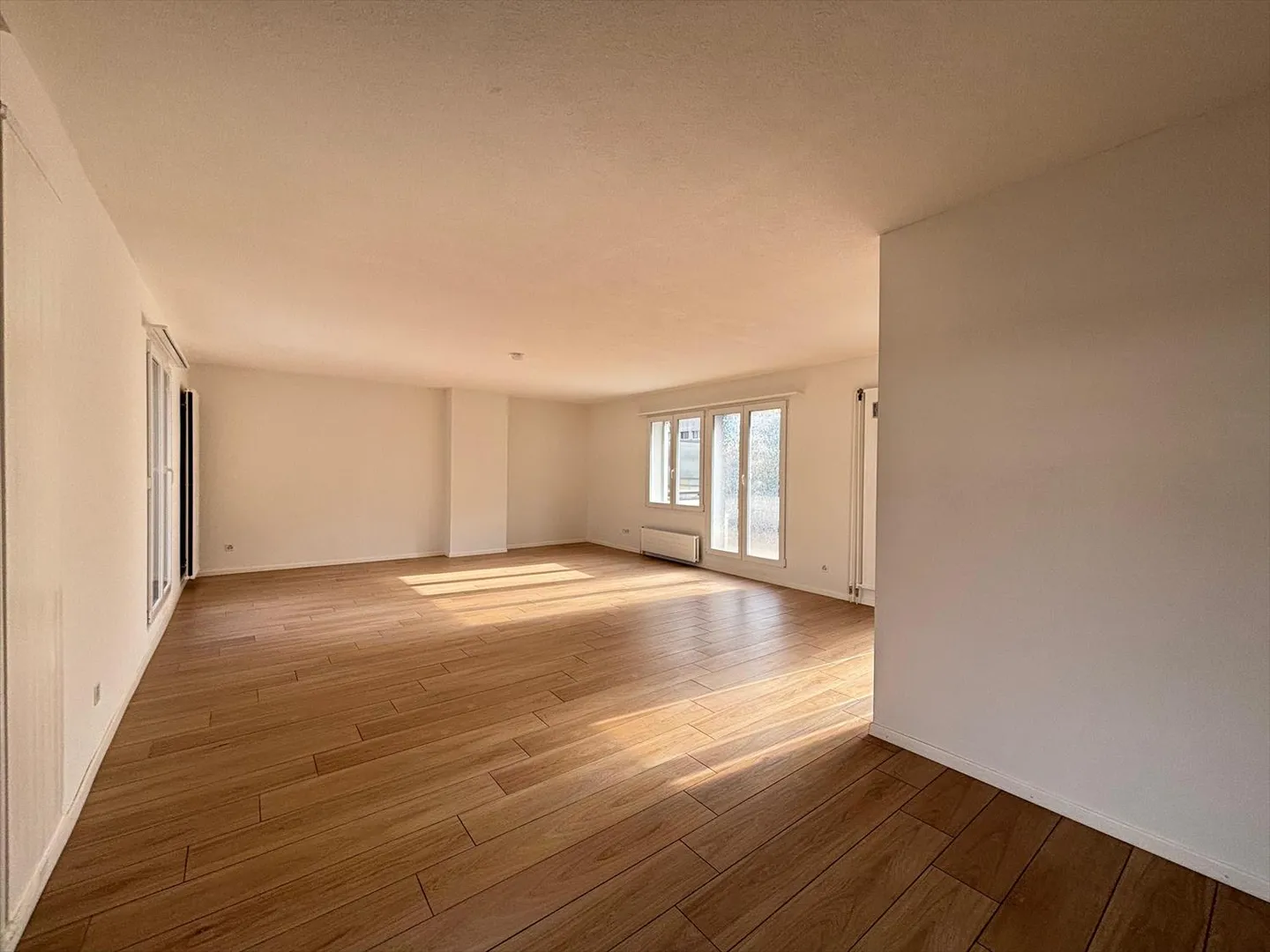 Apartment - Photo 5 of 13