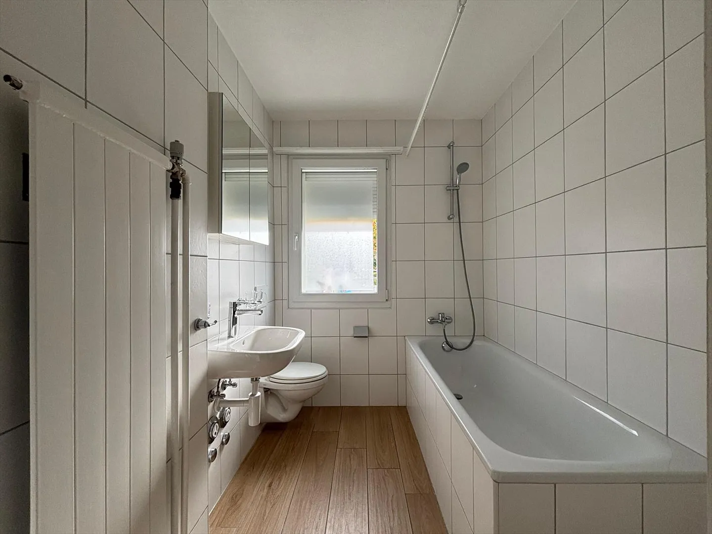 Apartment - Photo 10 of 13