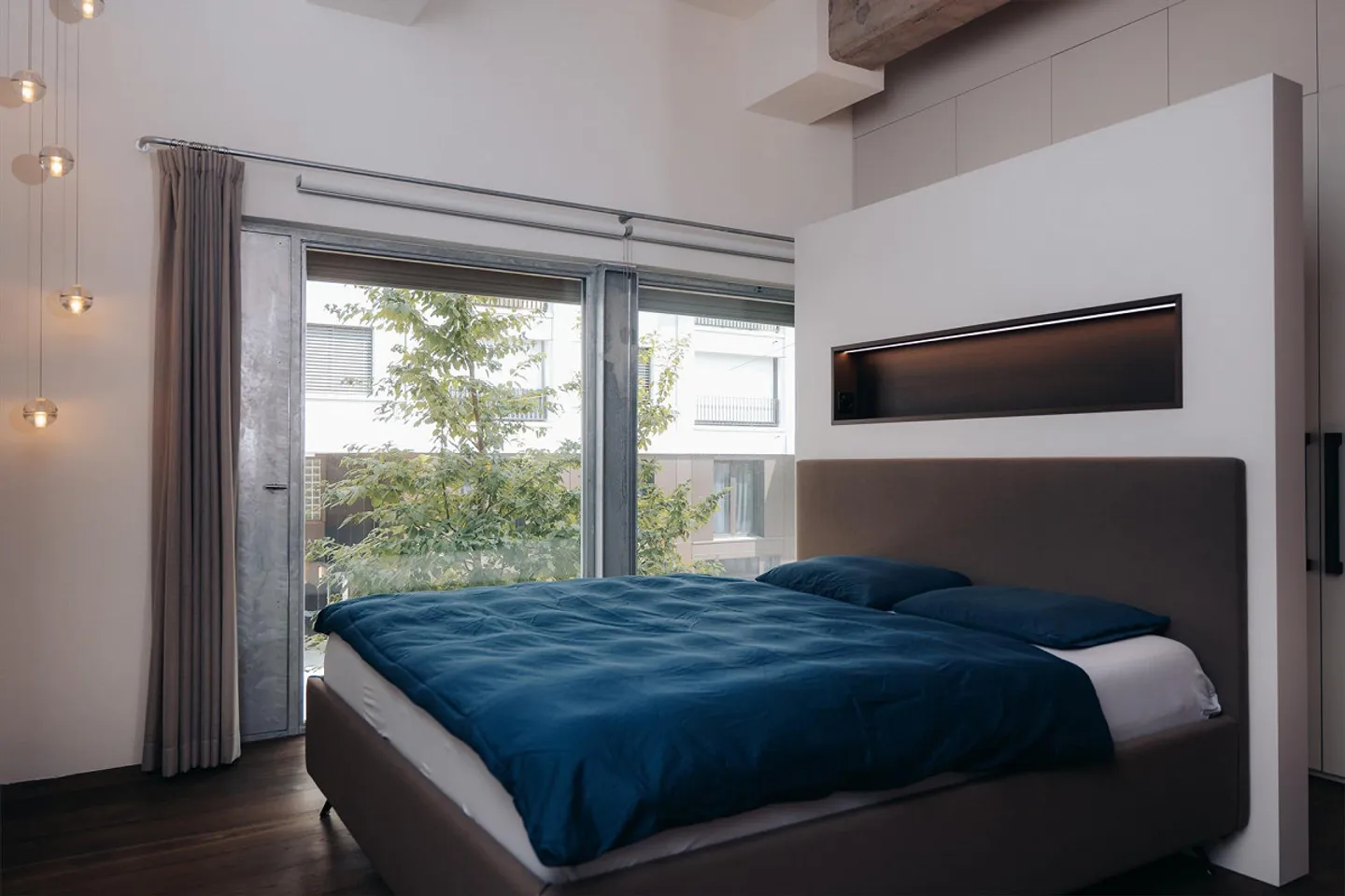 Loft premium esclusivo di 3,5 stanze sulla Lorze – Papieri Cham (arredato) - Foto 9 di 14
