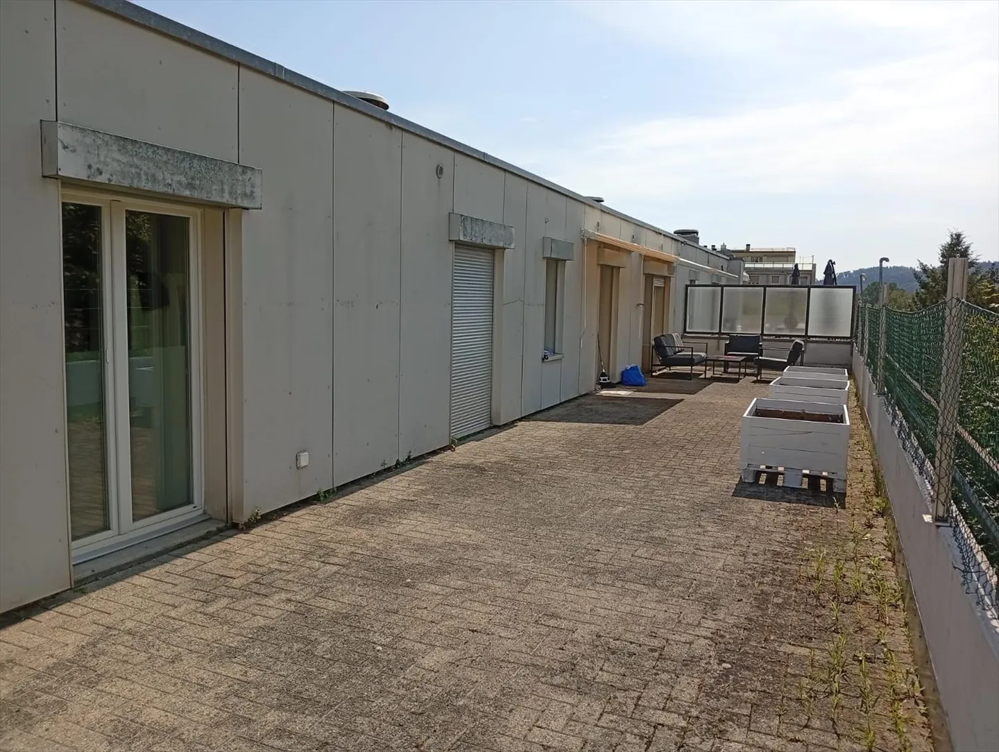 Apartment - Photo 12 of 13