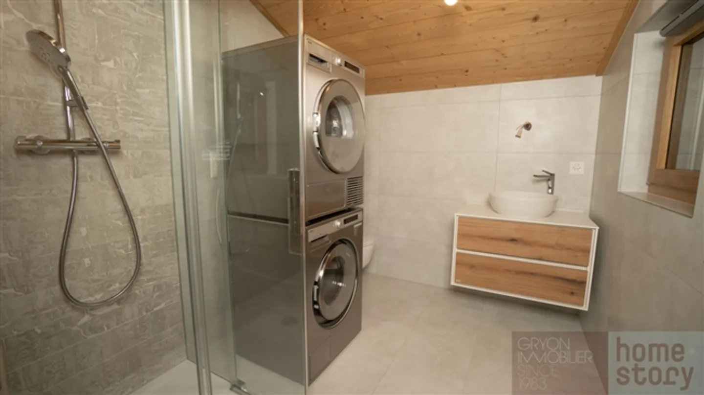 Duplex alpino elegante, 140 m² di superficie abitabile + garage, vicino a Barboleuse - Foto 9 di 15