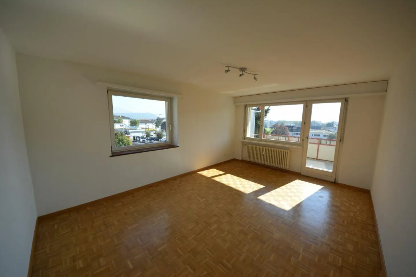 4-room apartment in a central residential area - Photo 5 of 10