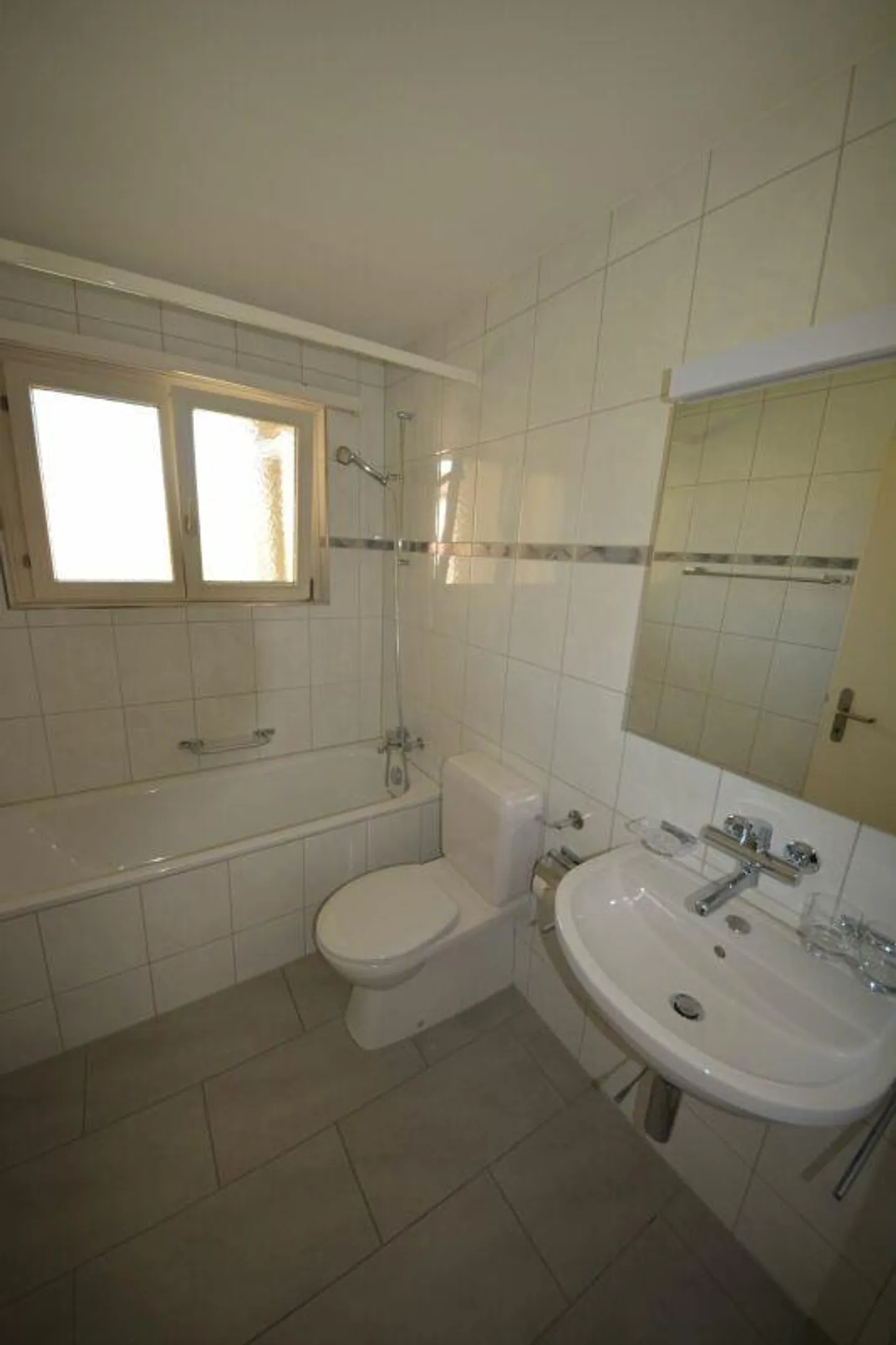 4-room apartment in a central residential area - Photo 8 of 10