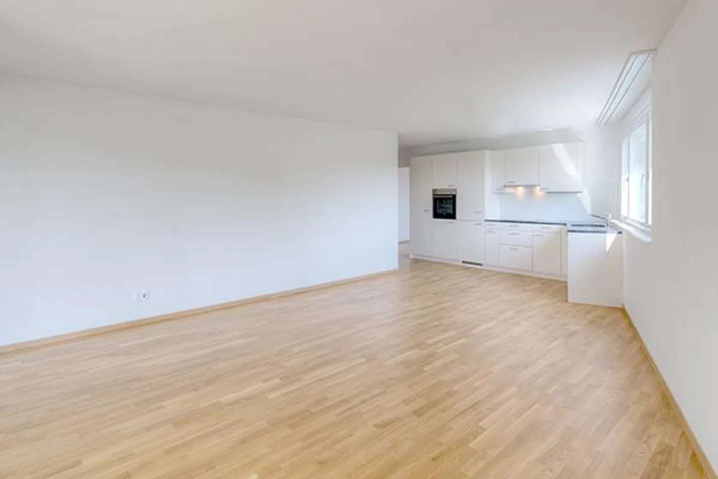 Helles 3½-Zimmer-Apartment - Foto 3 von 5