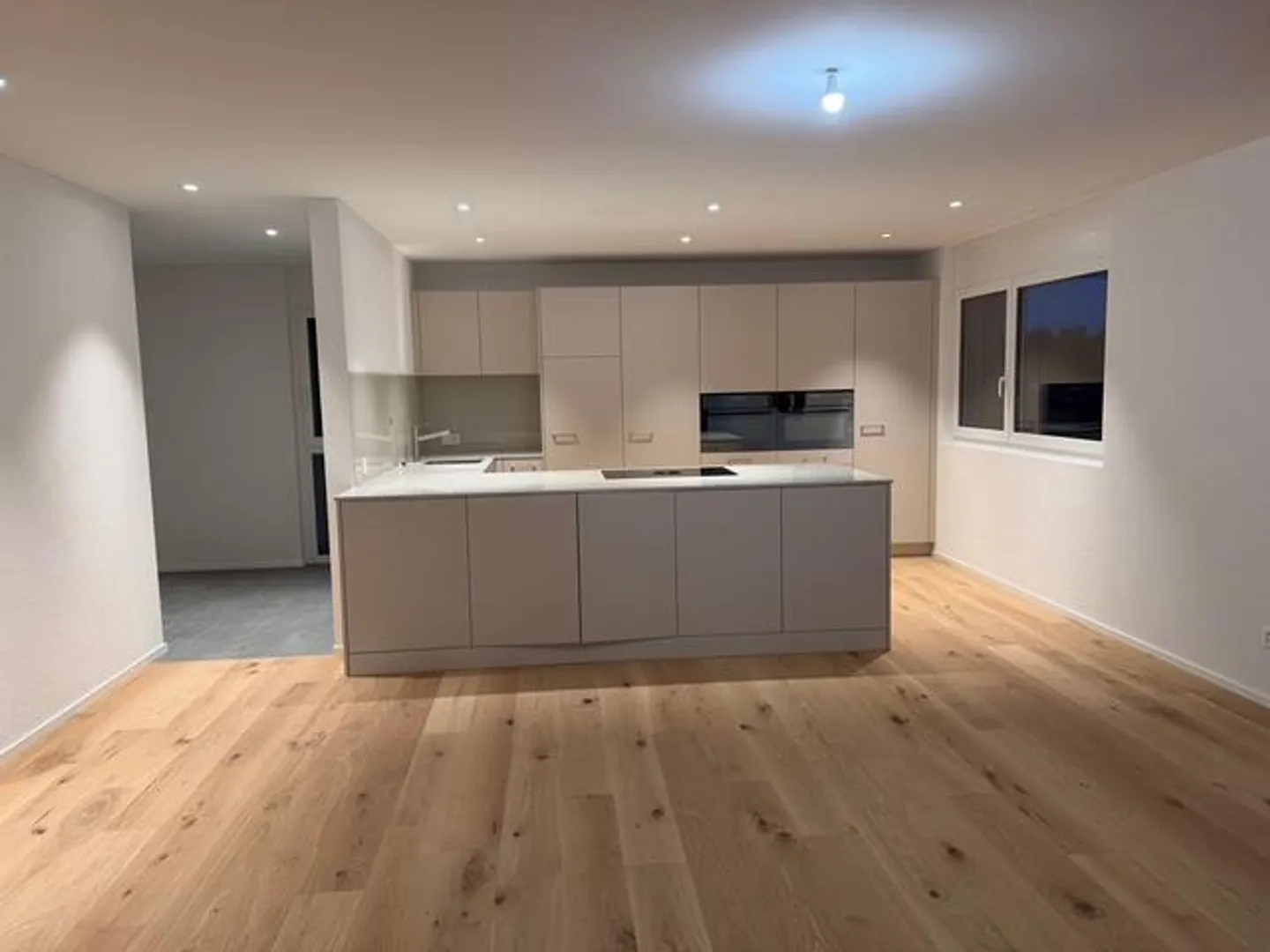 Appartement duplex moderne au 2ème étage - Photo 5 sur 11