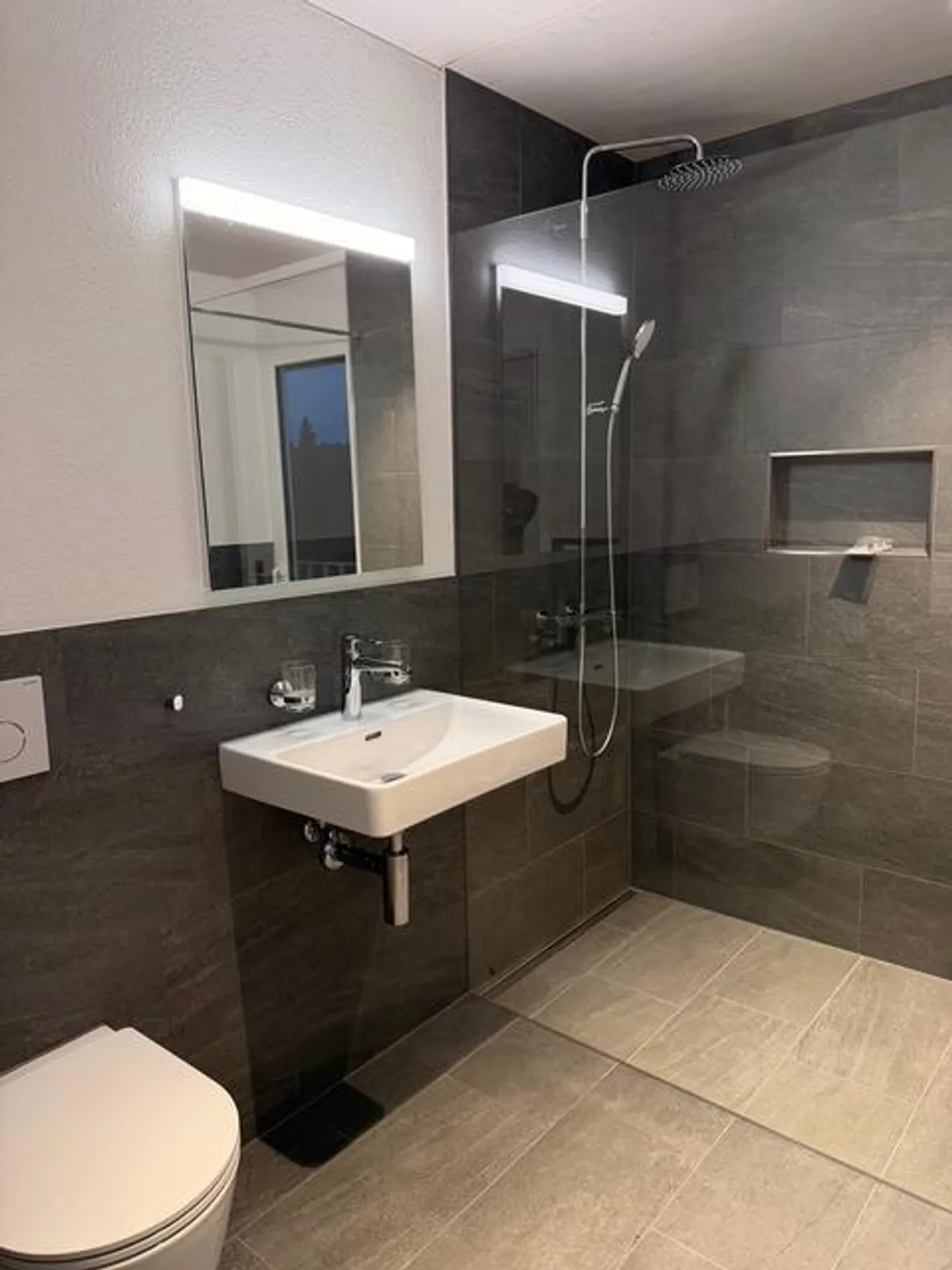 Appartement duplex moderne au 2ème étage - Photo 7 sur 11