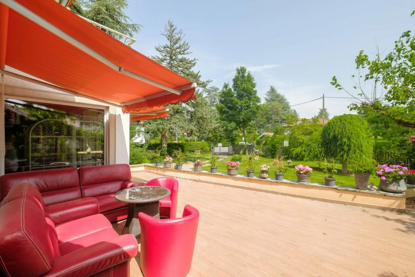 Casa indipendente con grande terreno - Foto 3 di 8