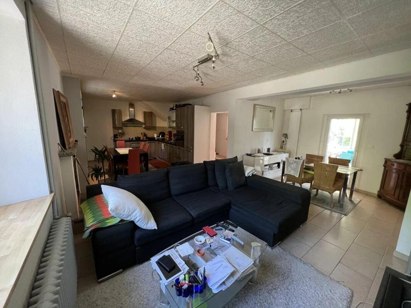 Complexe résidentiel avec maison de 5,5 pièces + appartement de 3,5 et 2,5 pièces - Photo 3 sur 30