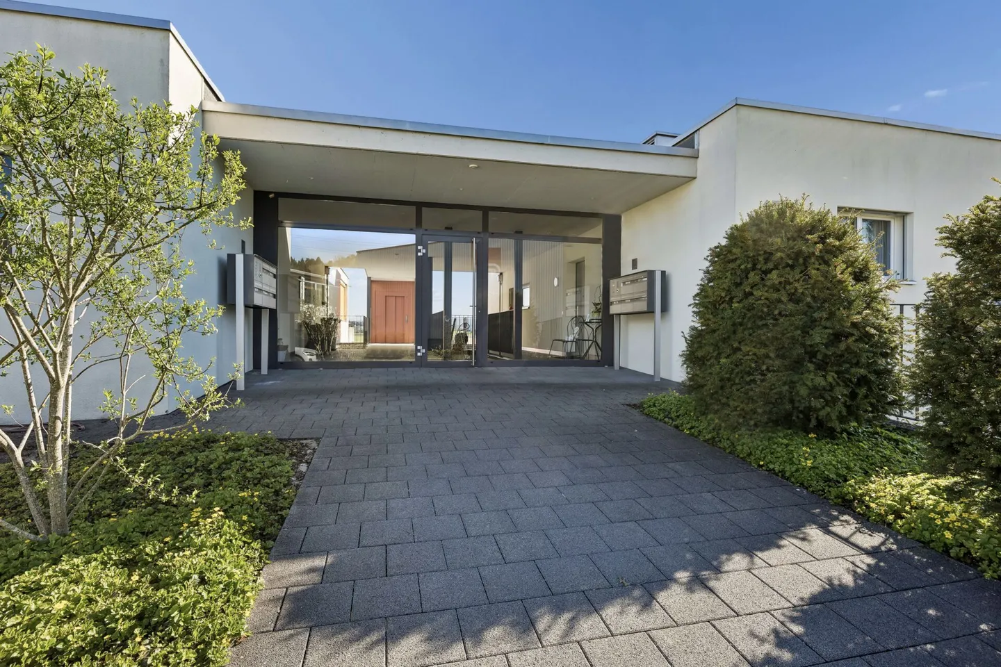 Maison de terrasse spacieuse de 5,5 pièces avec ensoleillement optimal, vue panoramique, espace extérieur vitré et coin jardin - Photo 14 sur 14