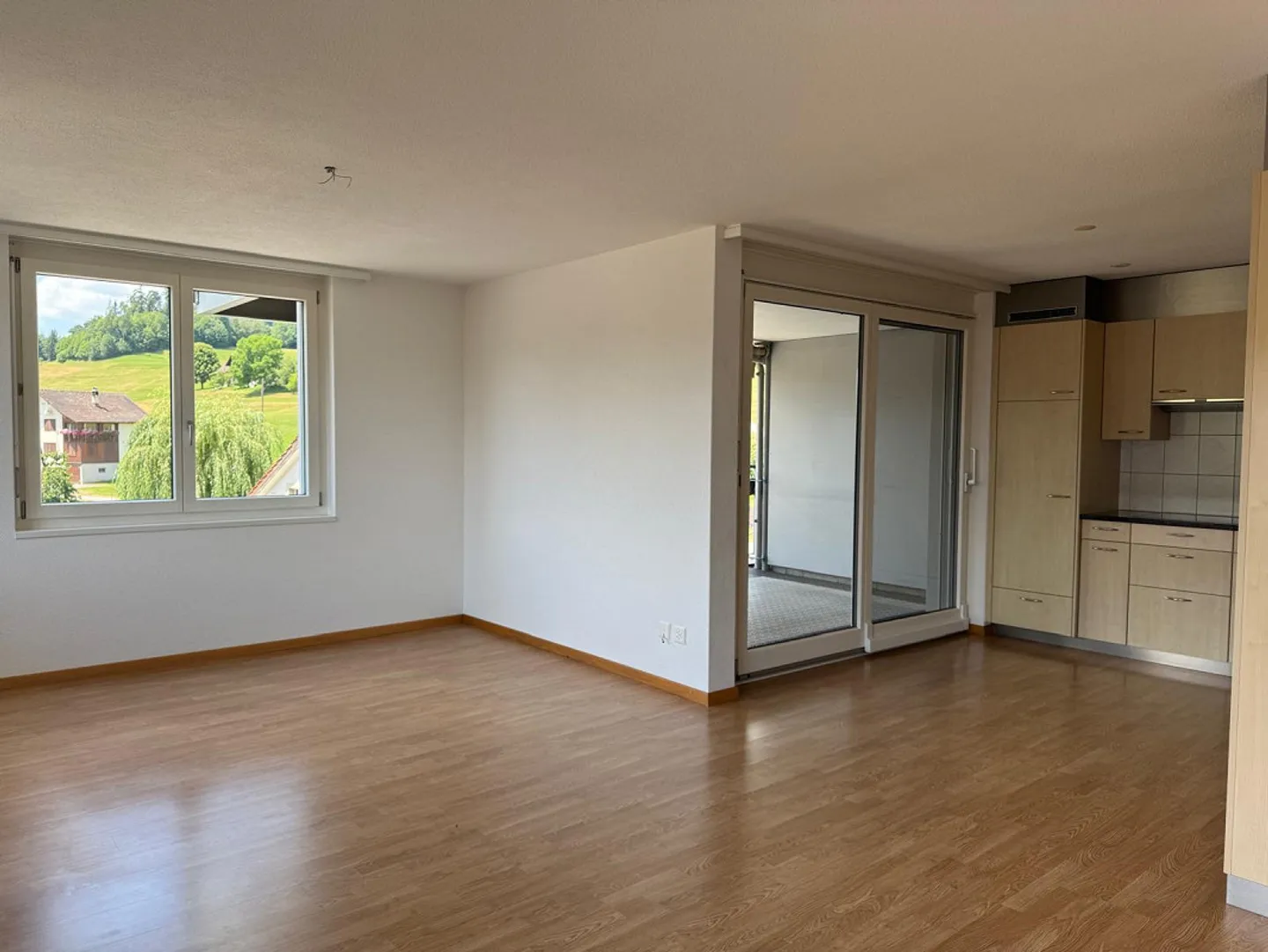 Appartamento di 4 stanze - Foto 4 di 13