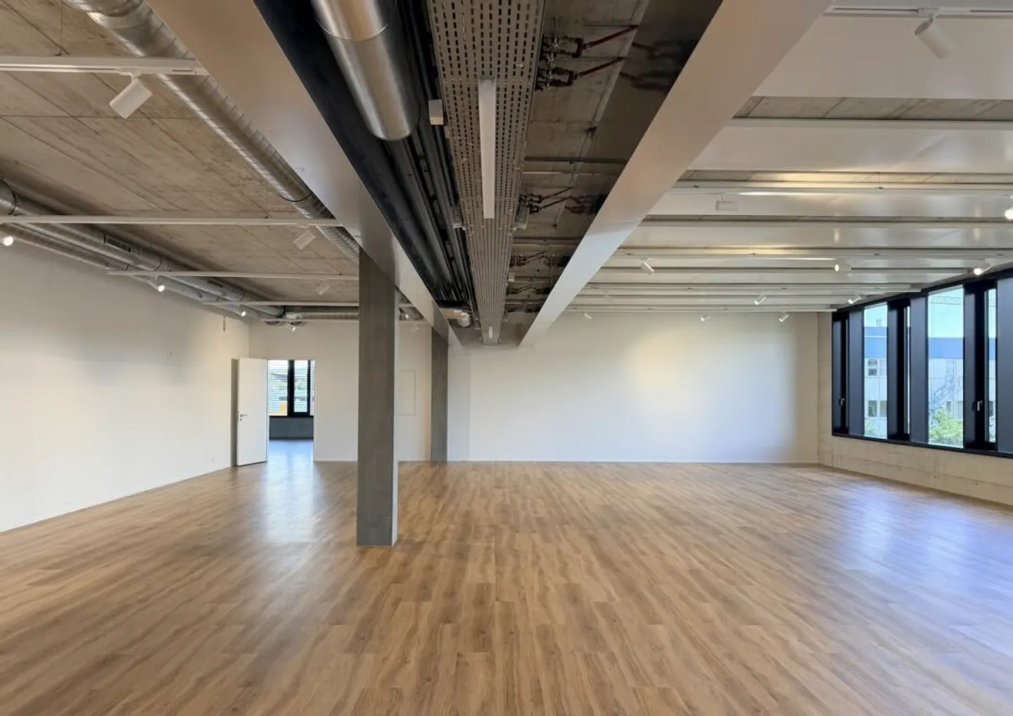 Bureau/Commercial | Hang-Aar | 189 à 271 m² - Photo 10 sur 22