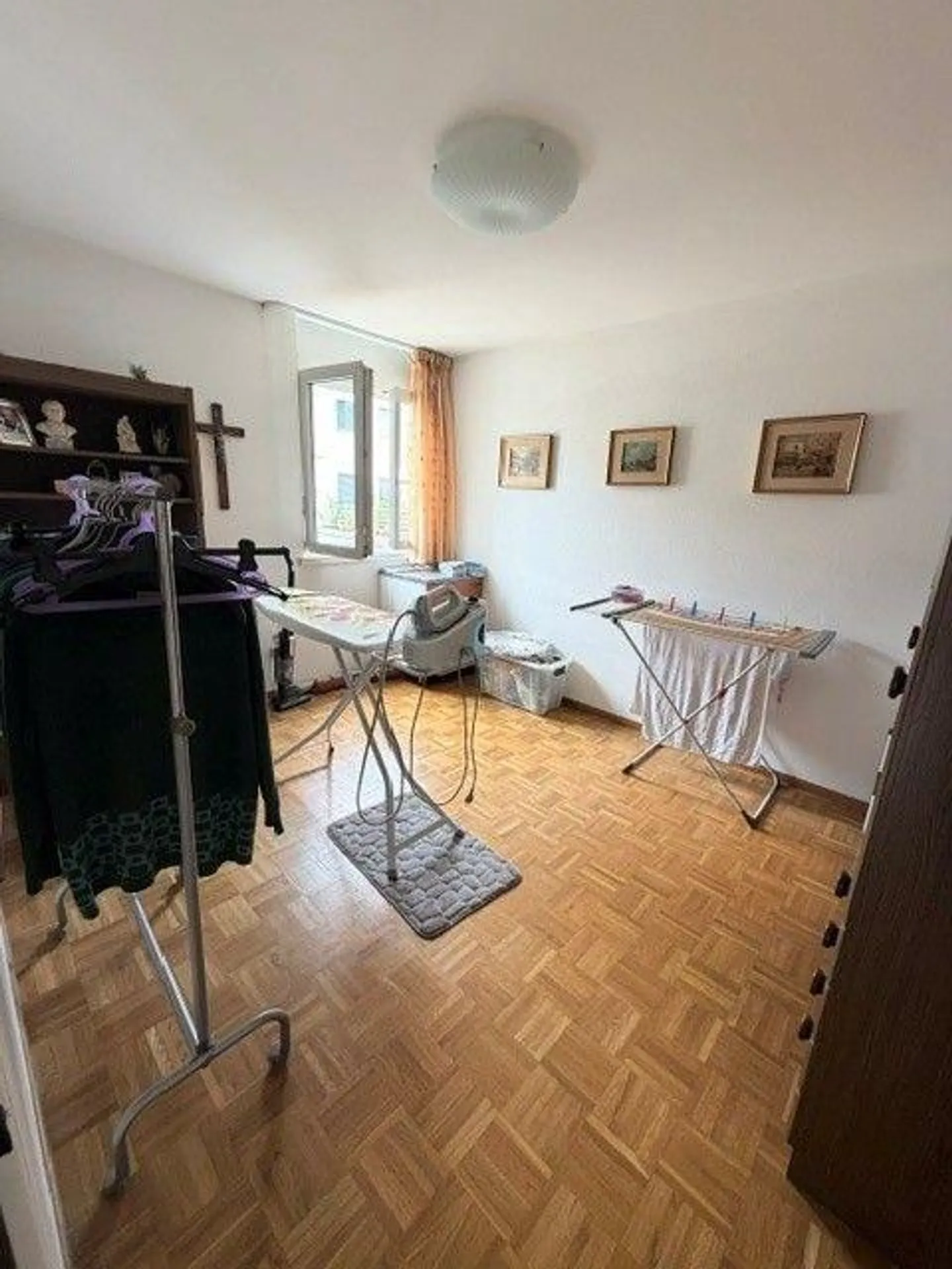 For rent: 4.5-room apartment with lake view - Photo 8 of 10