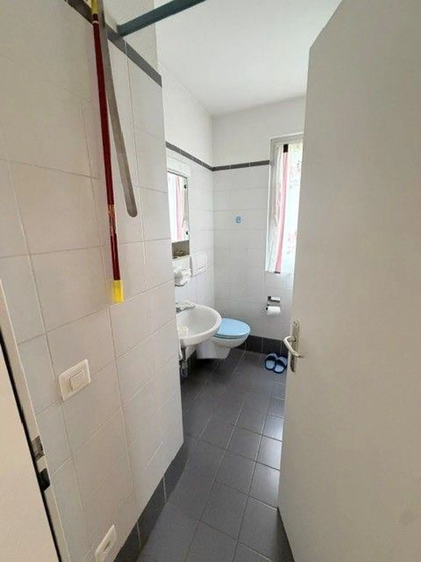 For rent: 4.5-room apartment with lake view - Photo 10 of 10