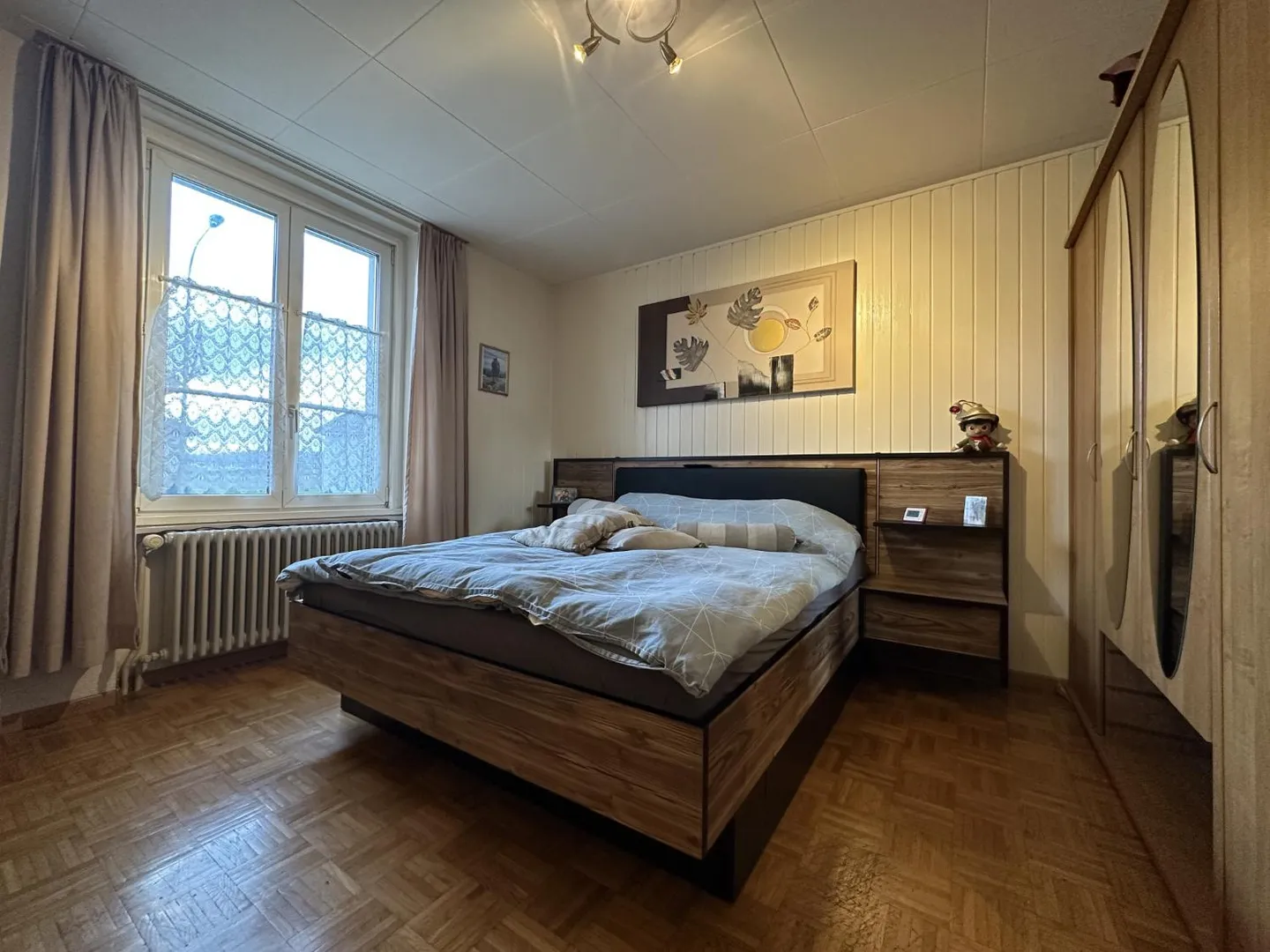 Residential building - Photo 8 of 11