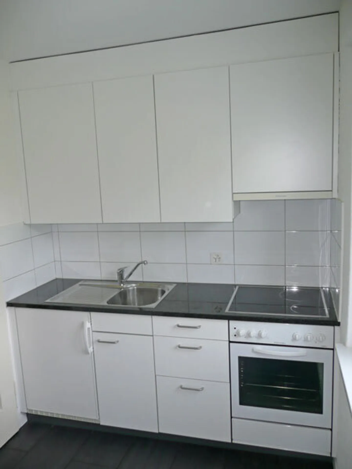 Charmante Wohnung mit Garten - Foto 3 von 4