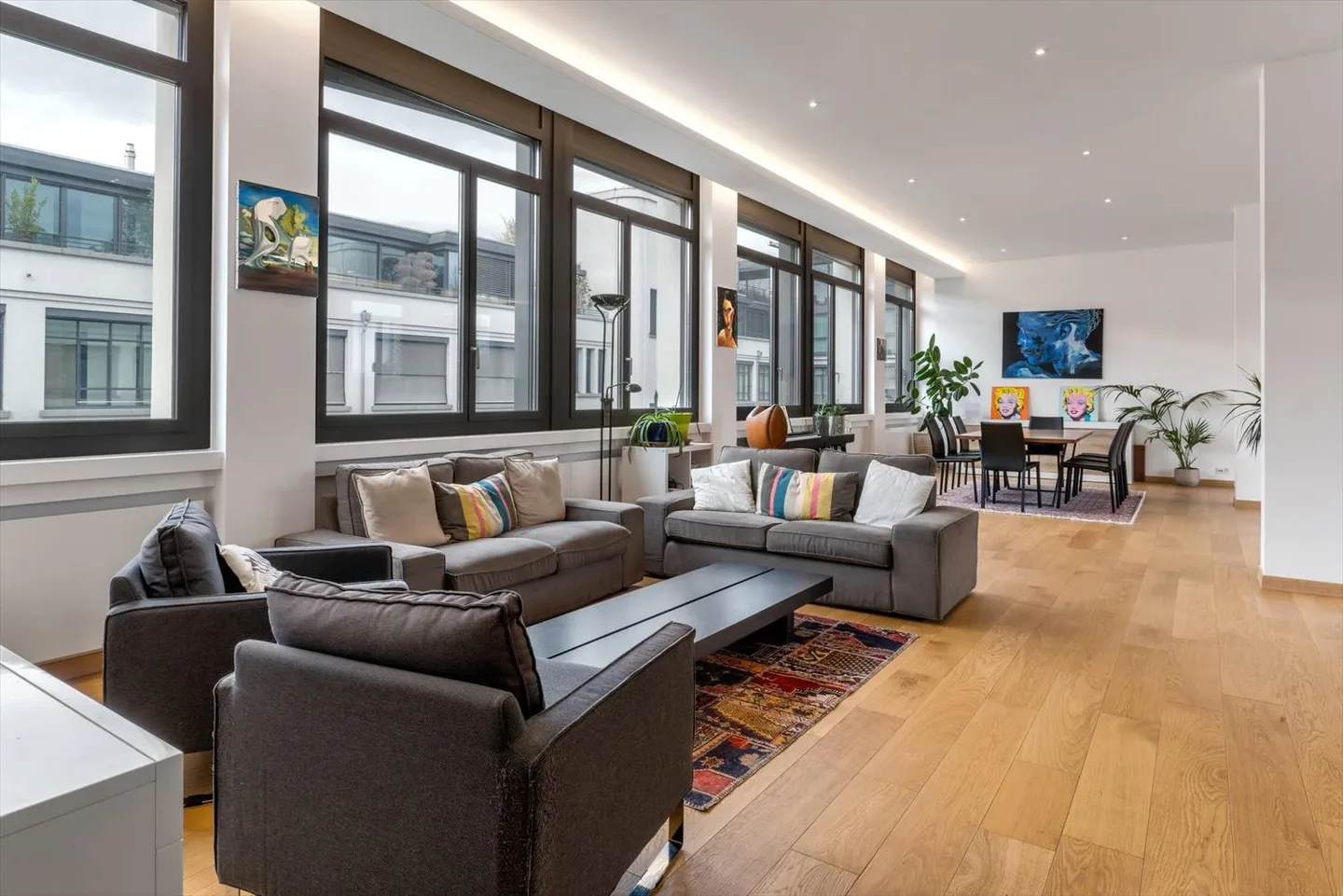 Exclusively! Magnificent loft-style apartment in the city center - Photo 5 of 13