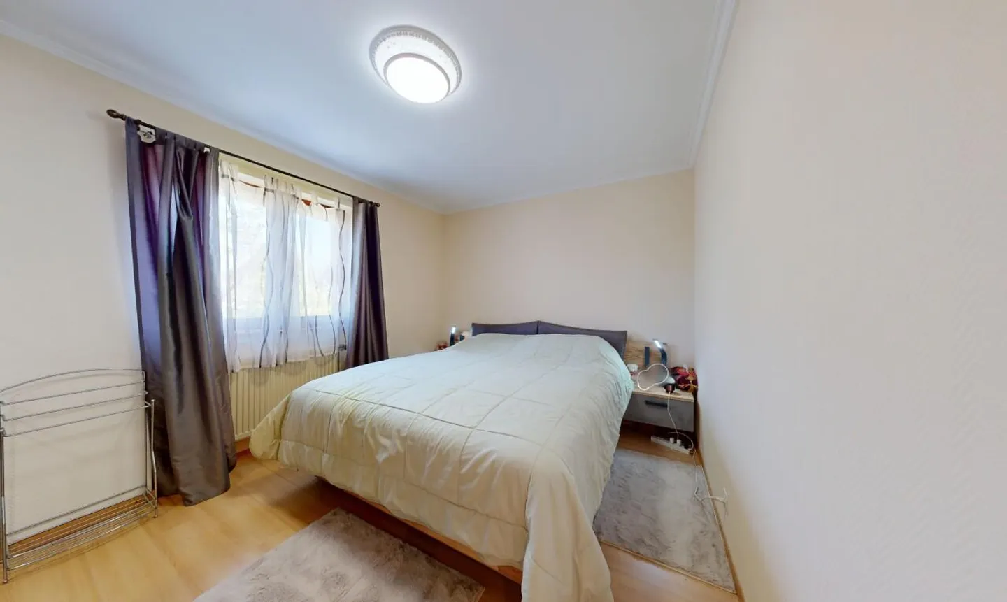 Maison Familiale Lumineuse - Photo 9 sur 11