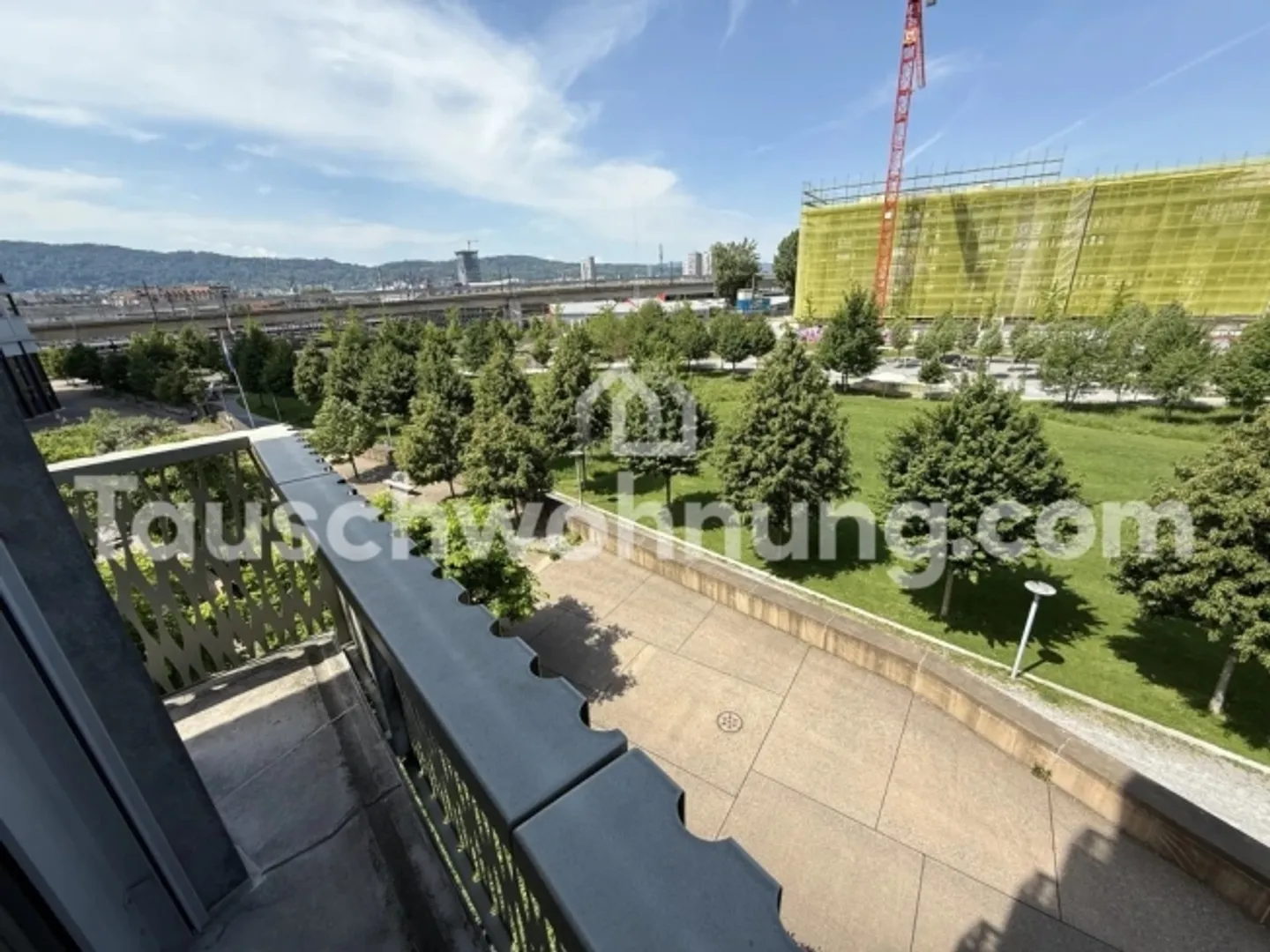 [APPARTAMENTO IN SCAMBIO] Scambio appartamento 3.5 locali (96 m², Distretto 5, Parco per cani) - Foto 3 di 10