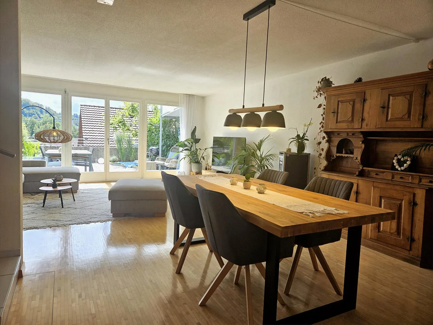 5.5-room terraced house with two terraces in Neuenegg for sale - Photo 2 of 13