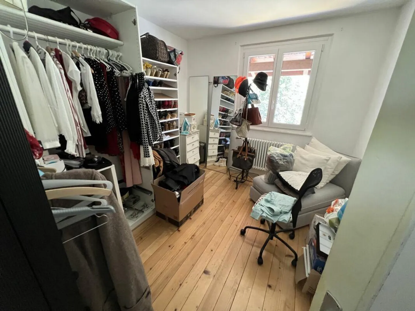 Complexe résidentiel avec maison de 5,5 pièces + appartement de 3,5 et 2,5 pièces - Photo 15 sur 30