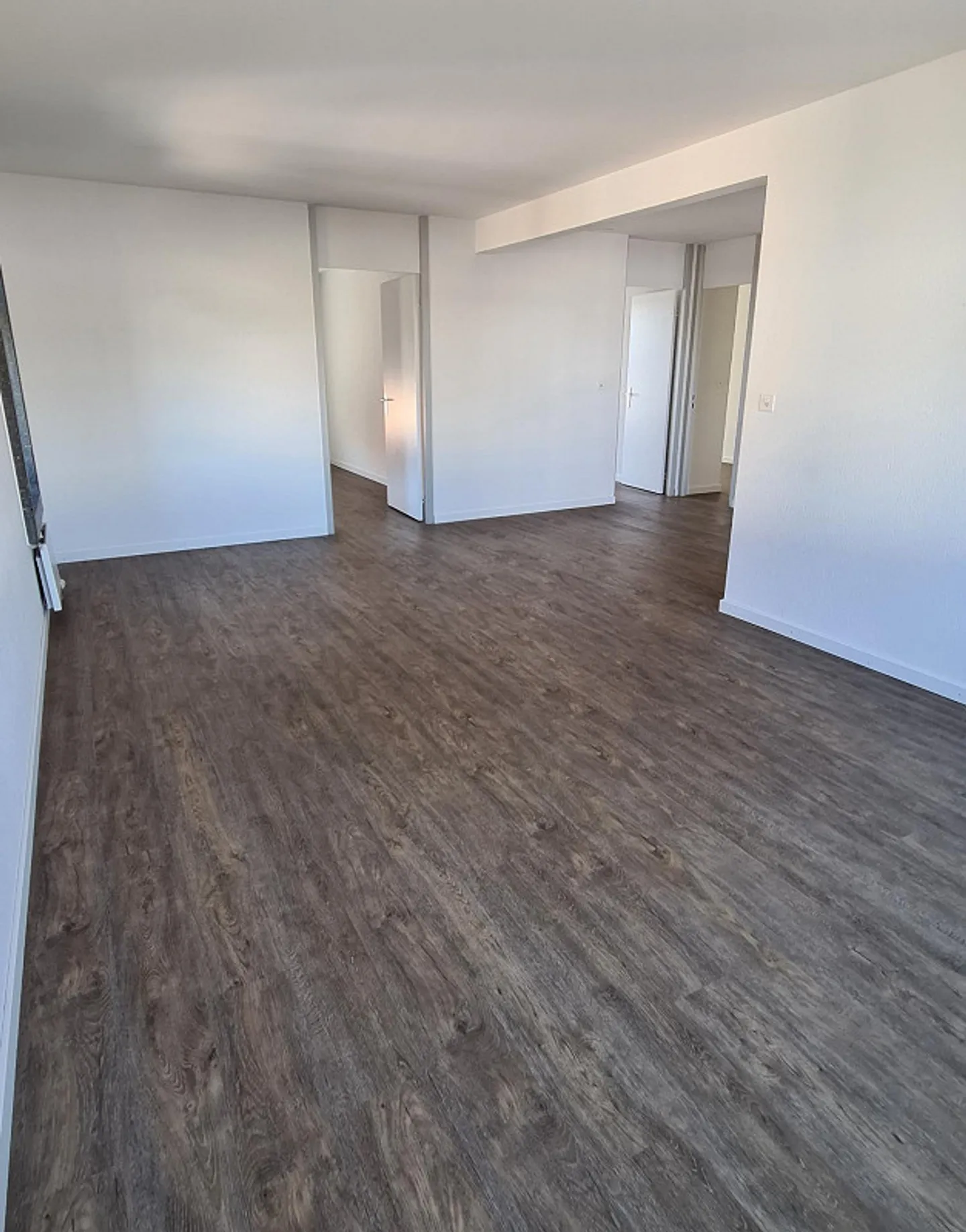 Appartement Familial Confortable Cherche Nouveau Locataire - Photo 2 sur 8