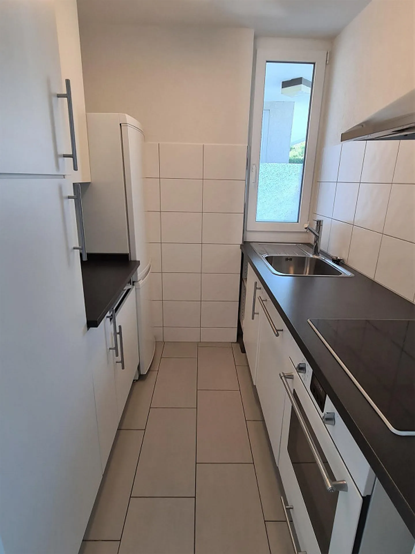 Appartement Familial Confortable Cherche Nouveau Locataire - Photo 3 sur 8