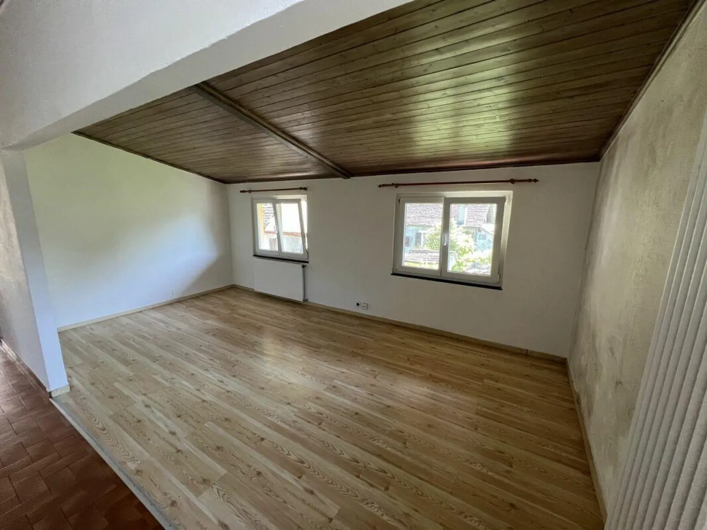 Complexe résidentiel avec maison de 5,5 pièces + appartement de 3,5 et 2,5 pièces - Photo 26 sur 30