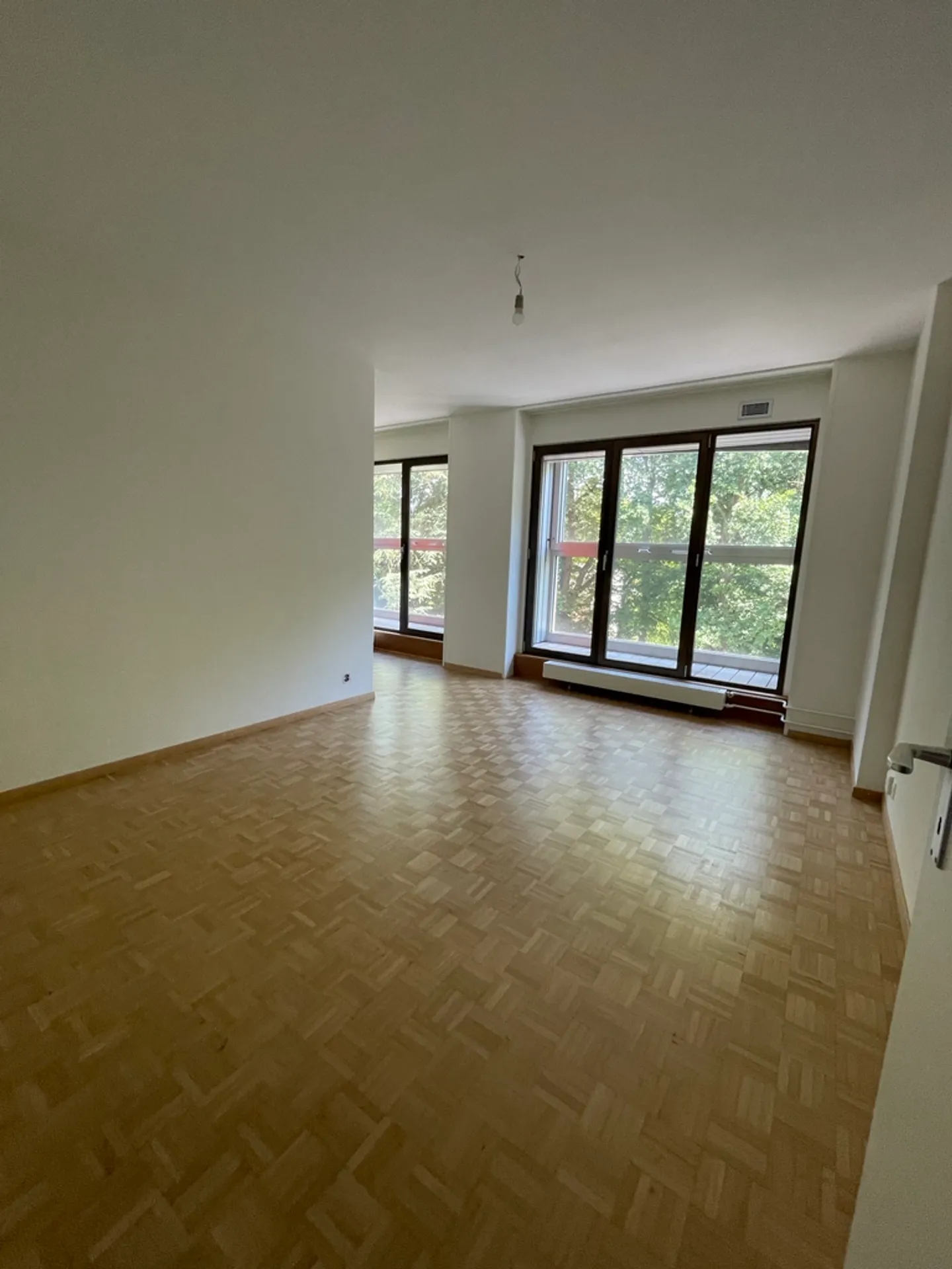 Studio avec Loggia près Commodités - Photo 6 sur 6